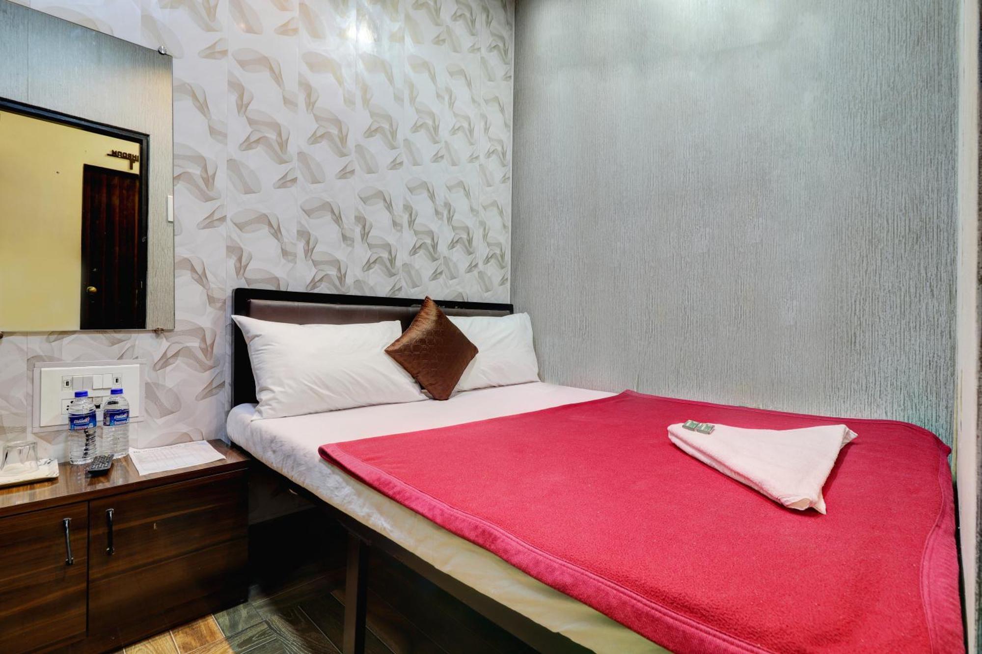 Hotel Shabana - Colaba Causeway Mumbai Eksteriør bilde